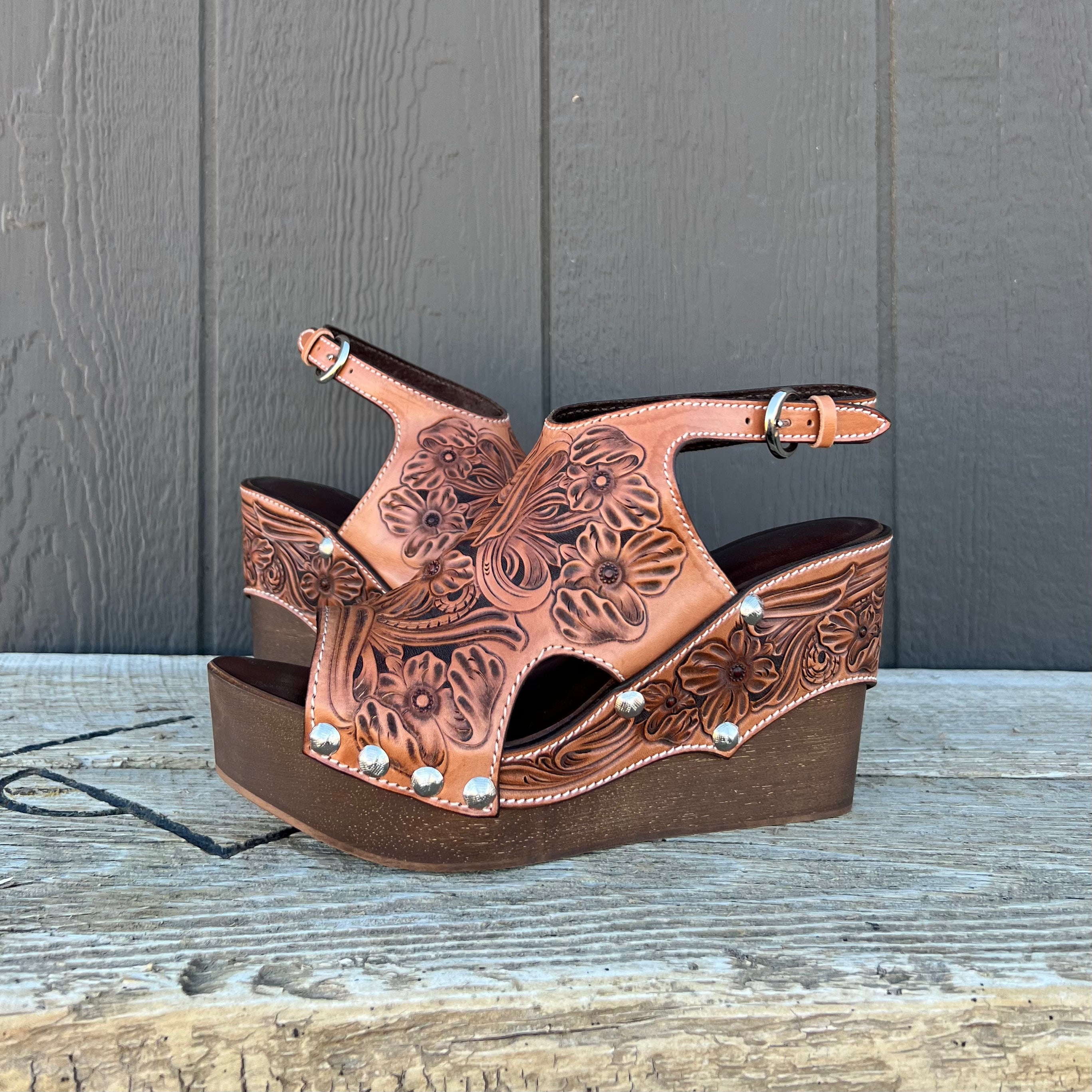 Ready to Ship - Fully Tooled Wedge - 41 (US 9/9.5) - Natural Oil with Brown Base